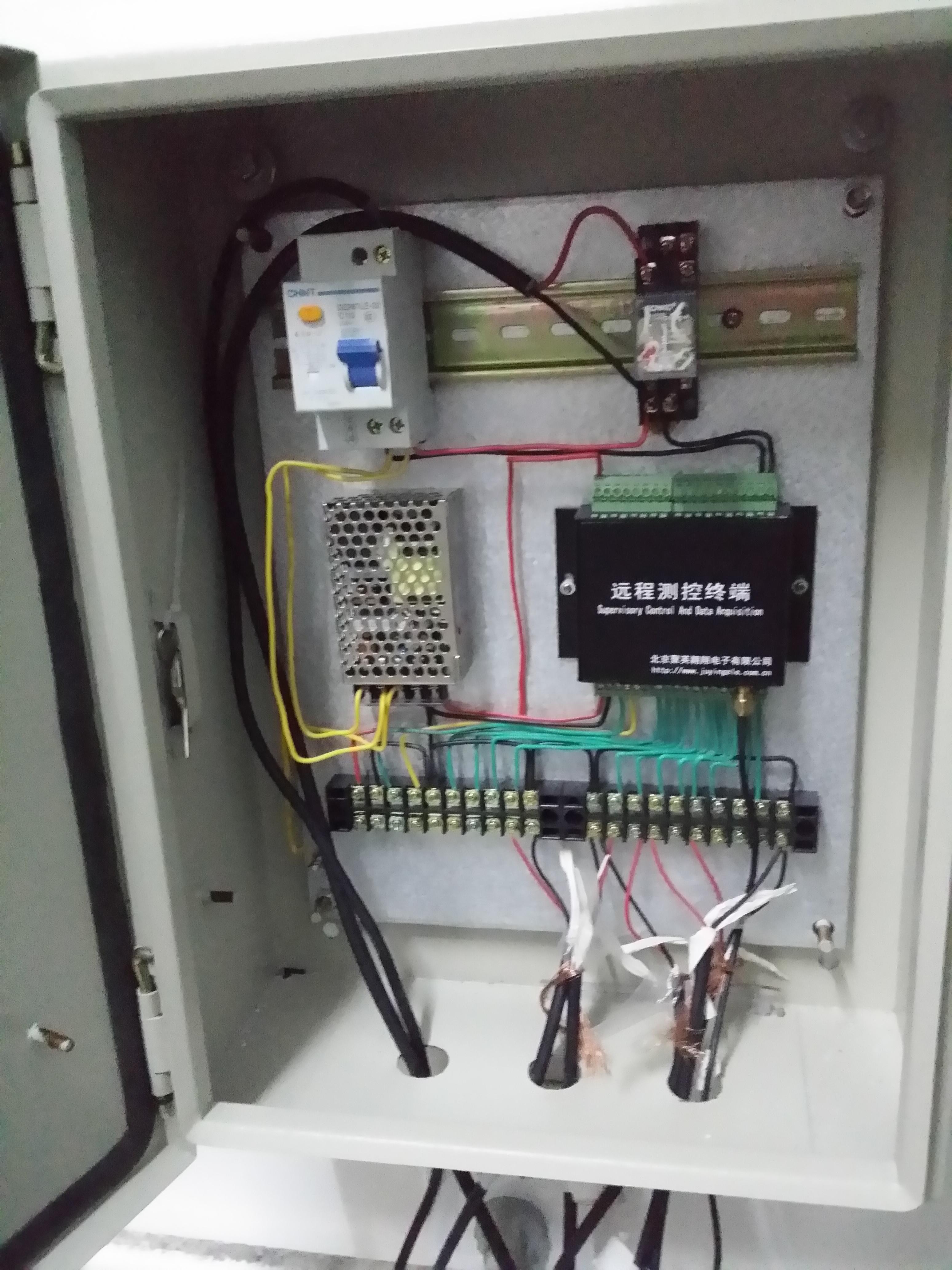 水質(zhì)監(jiān)測系統(tǒng)實(shí)物圖