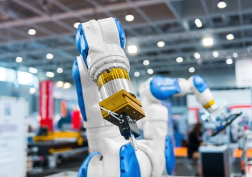 如何利用人工智能來推動制造業價值鏈發展？